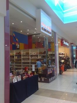 shopfit1.jpg